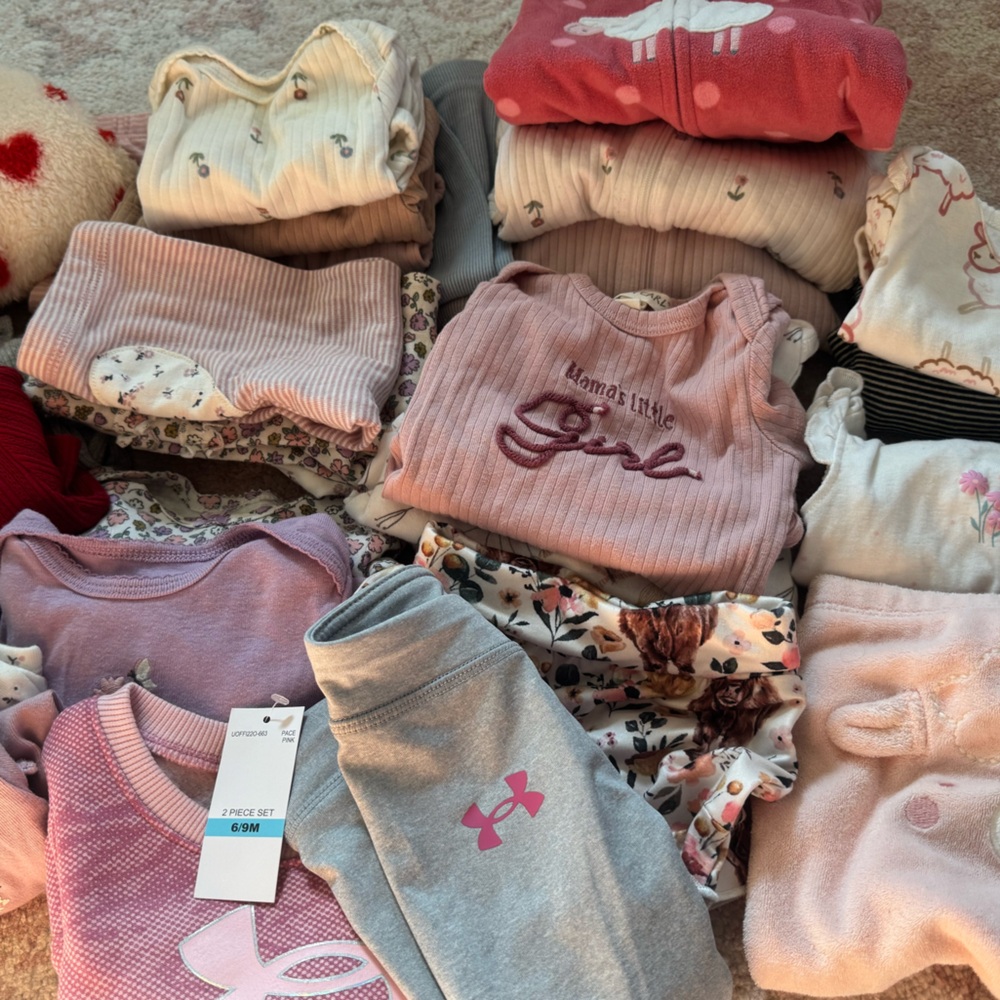 Baby girl 6-9 month clothing bundle!